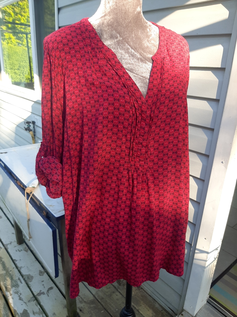 Addition Elle💋Burgundy Printed V-Neck Pintuck Tunic SLEEVE TABS to SHORTEN Sz20 - Picture 2 of 9